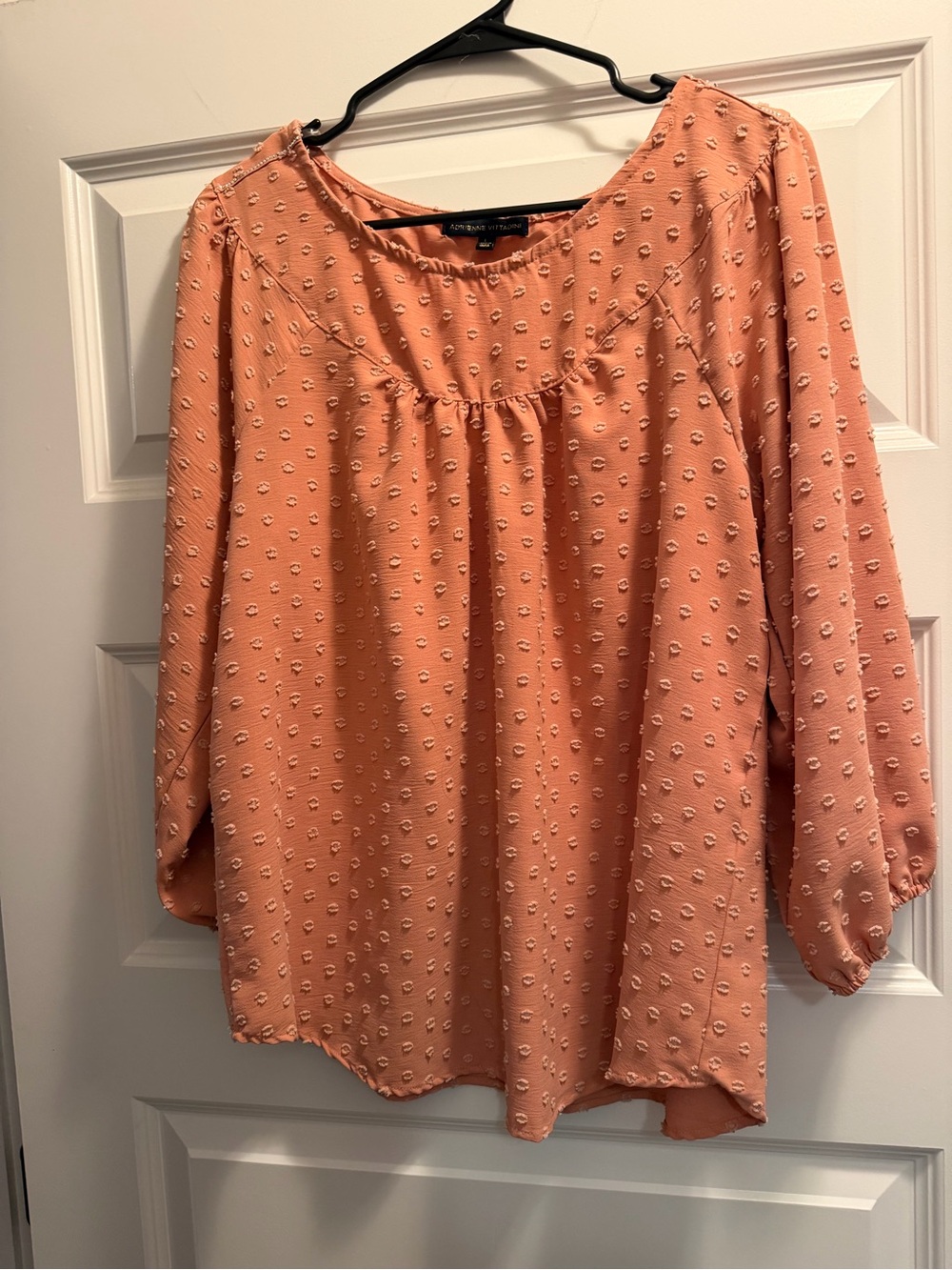 Adrienne Vittadini Peach Dot-Textured Long Sleeve Tunic Top